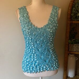 0320 Vintage baby blue shimmery satin popcorn tank top Y2K early 2000 one size